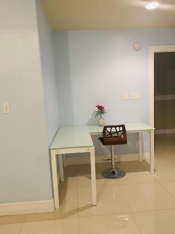Brownsville Comfort 2 Bedroom 1 Bath , Spacious Kitchen And Outdoor Home Eksteriør billede