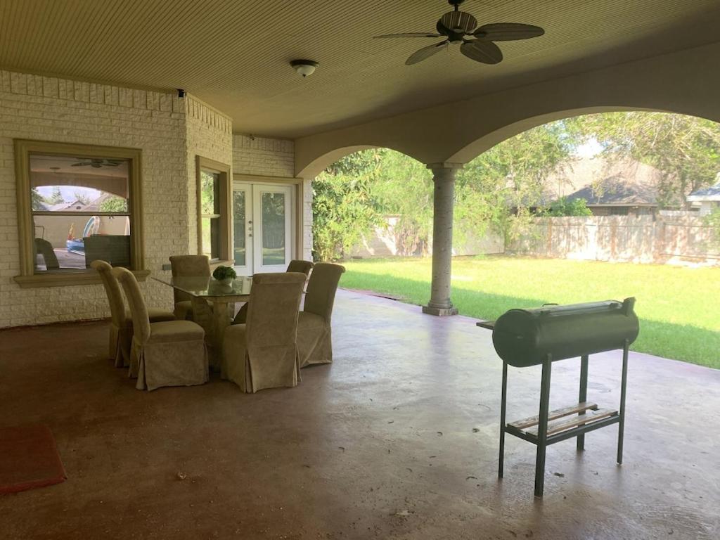 Brownsville Comfort 2 Bedroom 1 Bath , Spacious Kitchen And Outdoor Home Eksteriør billede
