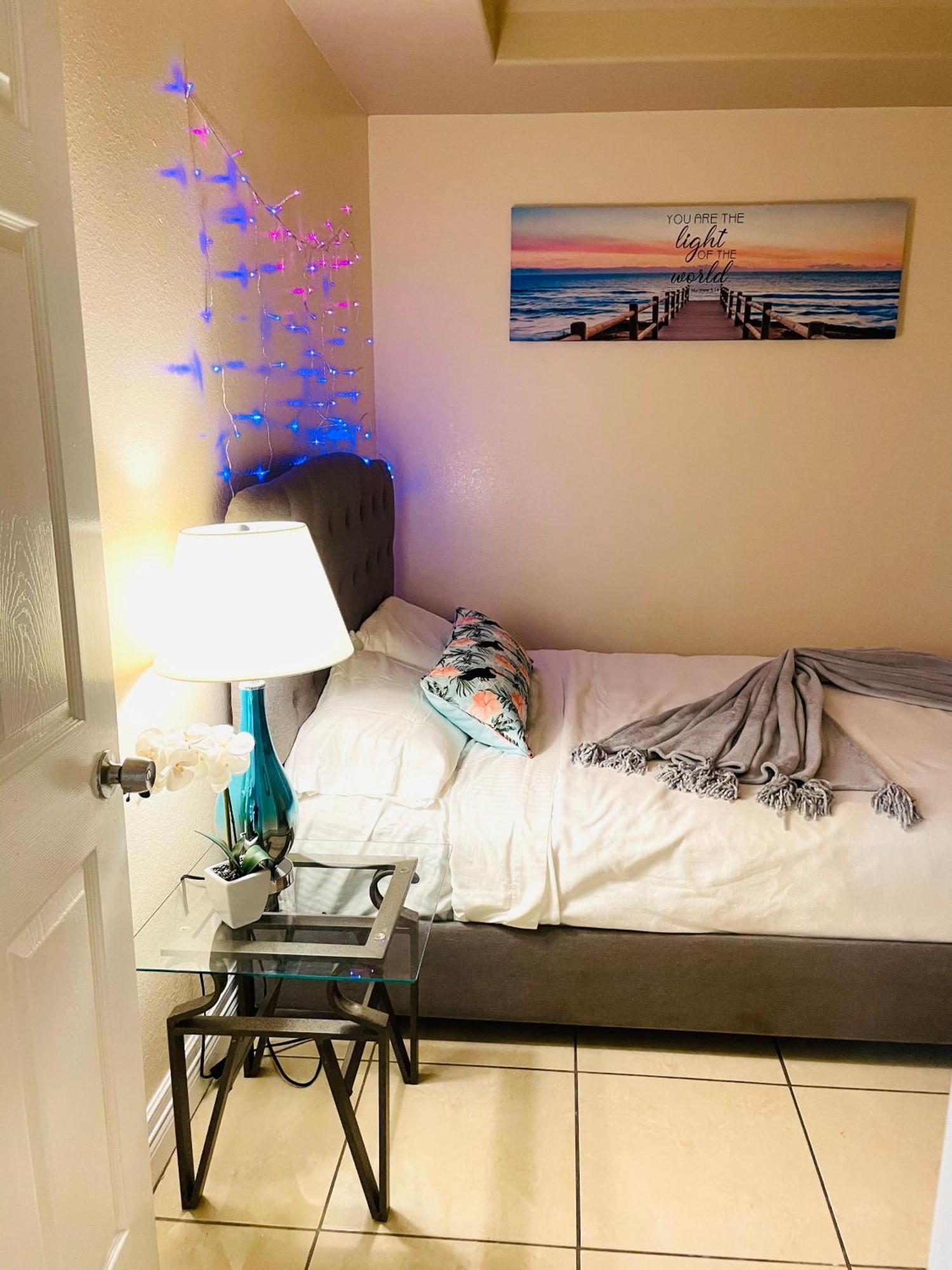 Brownsville Comfort 2 Bedroom 1 Bath , Spacious Kitchen And Outdoor Home Eksteriør billede